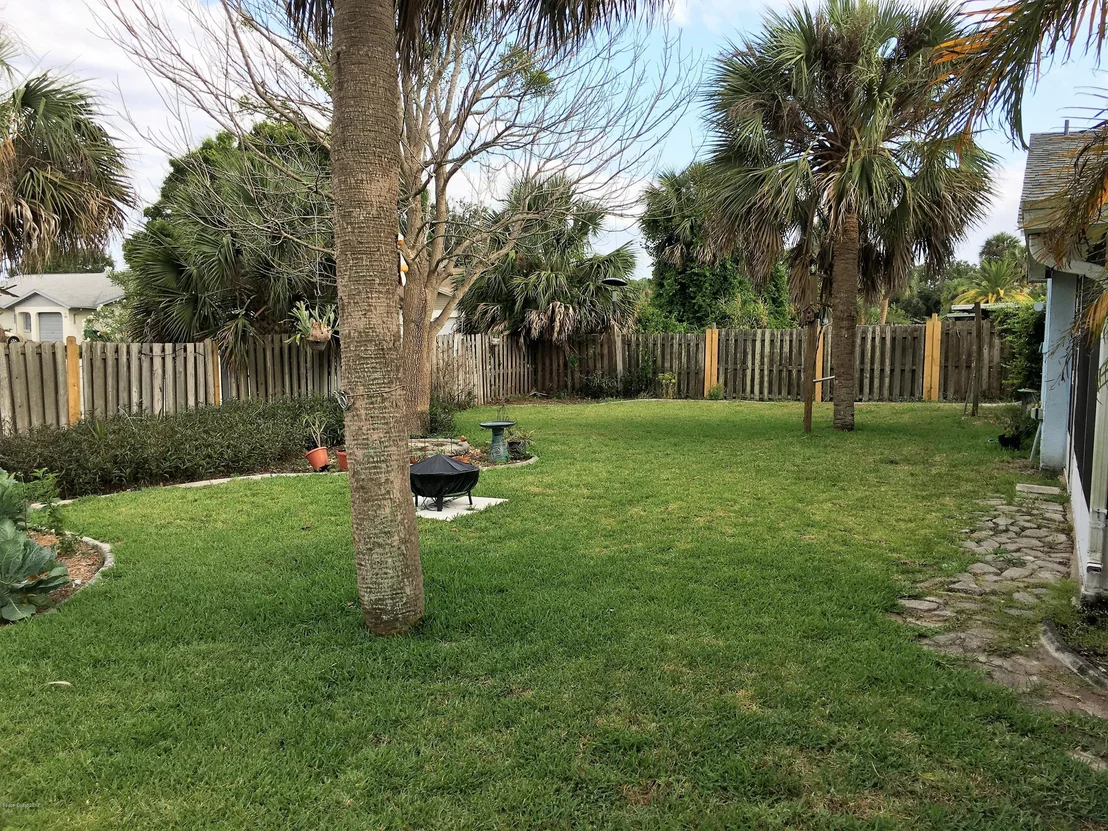 Photo of 2395 Pepperwood Road