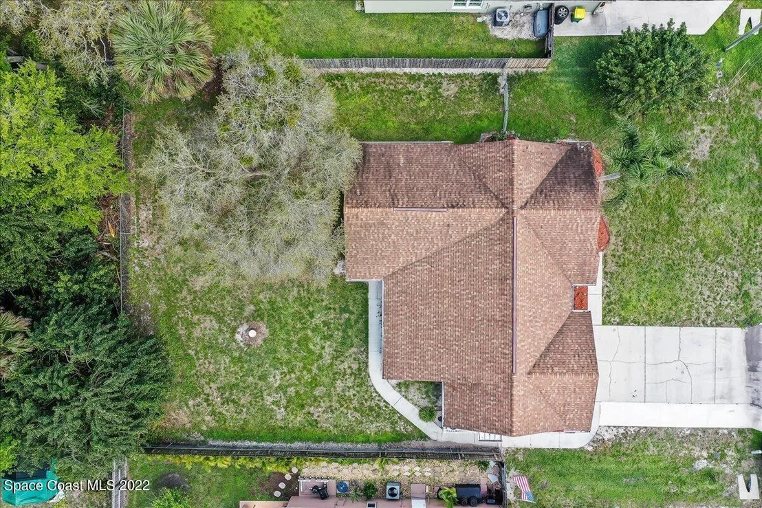 Photo of 6248 Bamboo Avenue