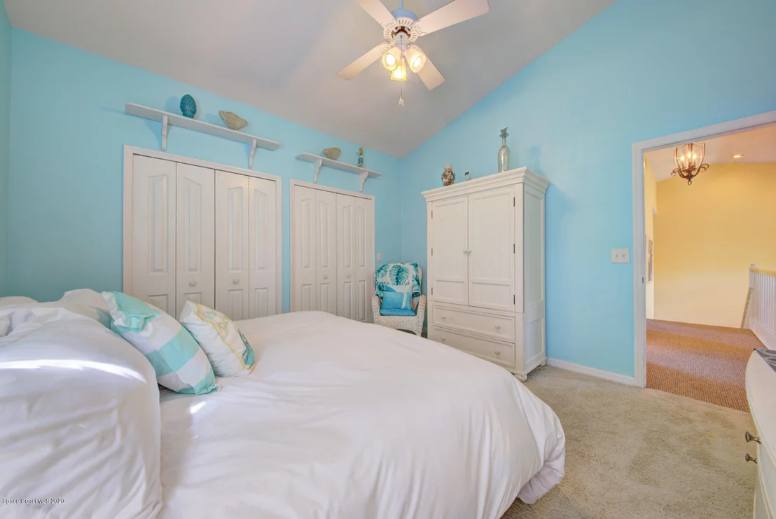 Photo of 2164 Royal Oaks Drive