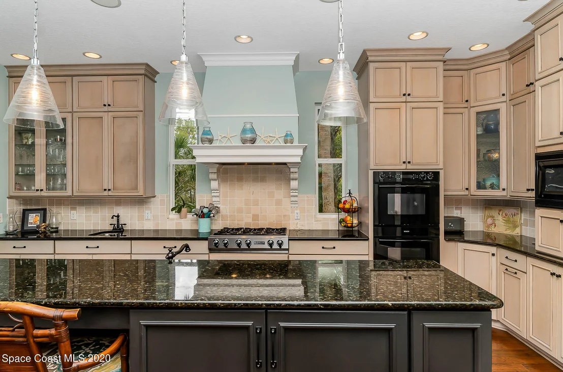 Photo of 2300 Rockledge Drive