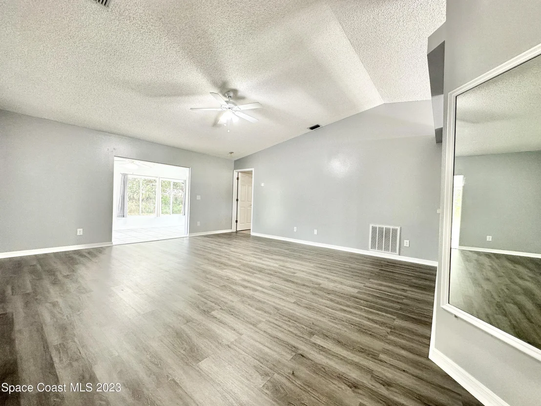Photo of 5354 Carrick Road