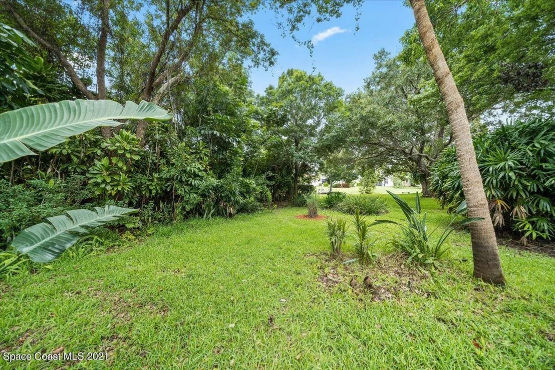 Photo of 772 Lake Drive