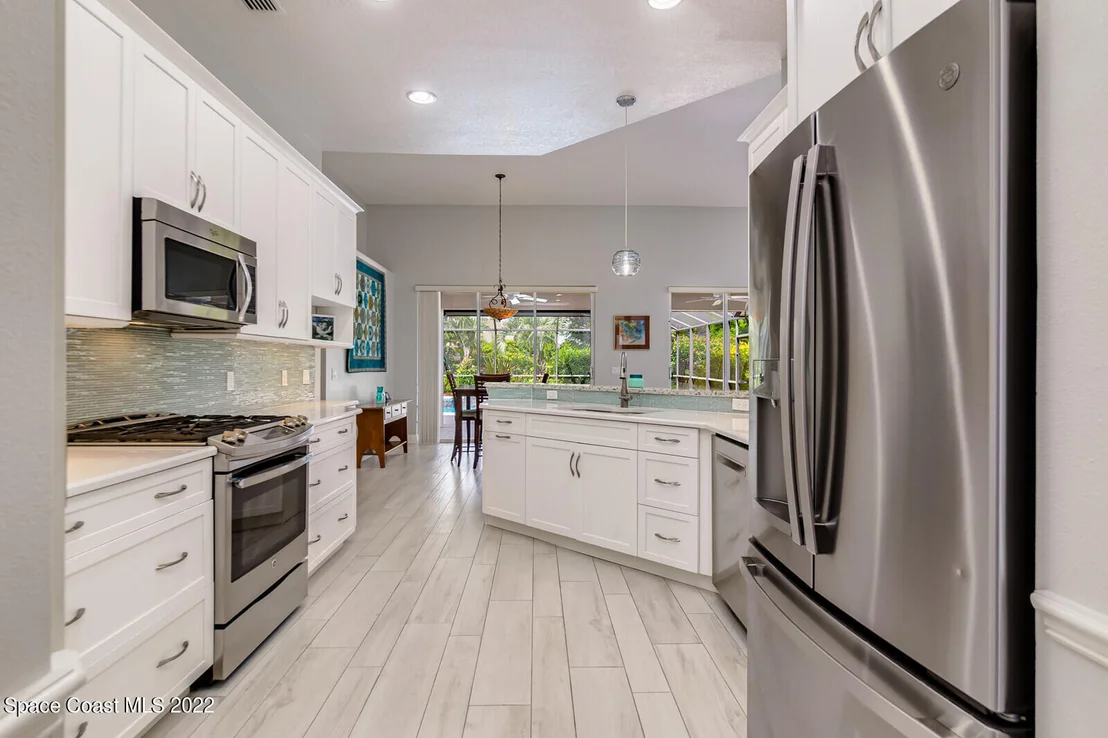 Photo of 2732 Englewood Drive