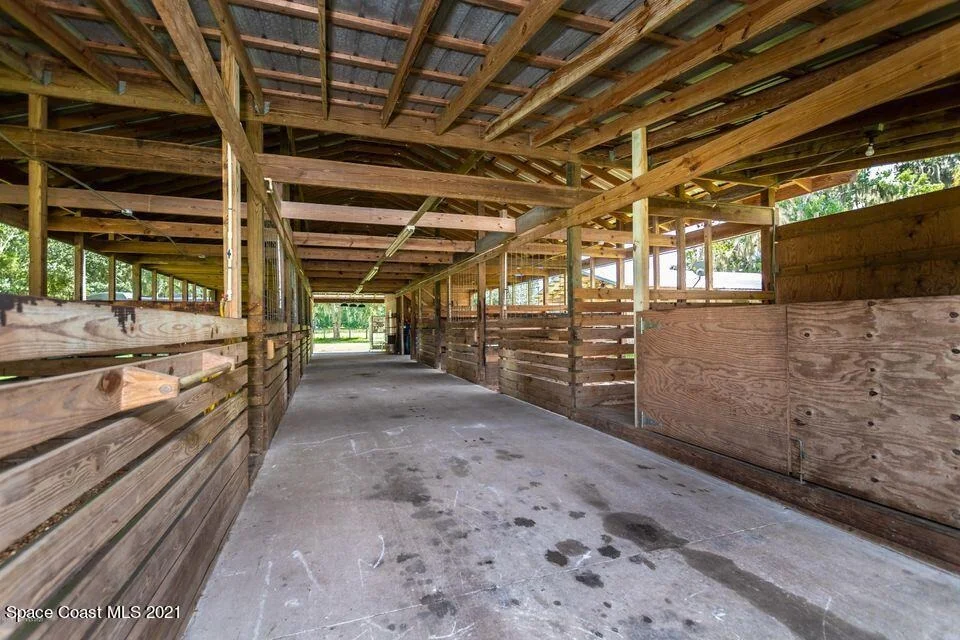 Photo of 6580 State Road 46