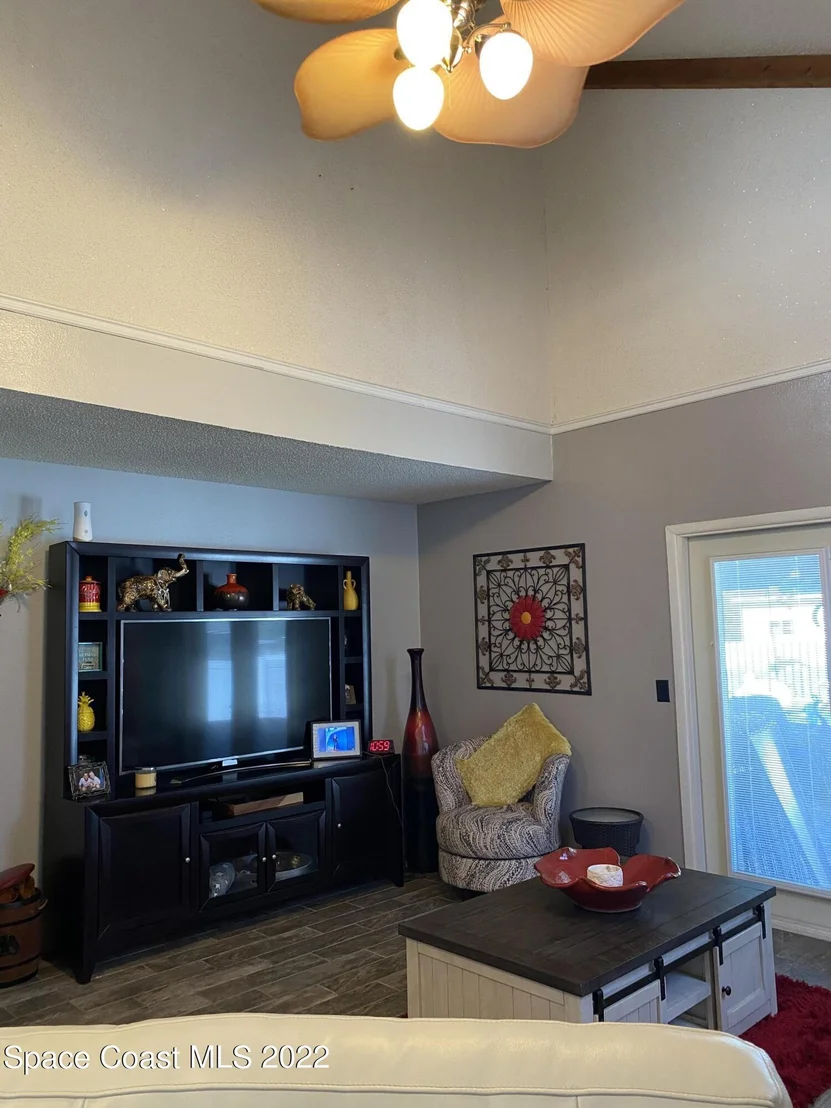 Photo of 4460 Capron Road