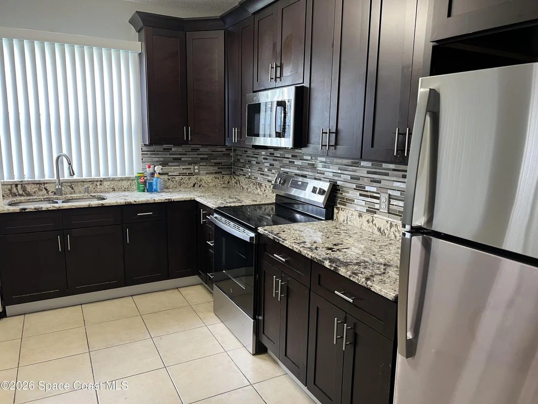 Photo of 810 Benton Drive