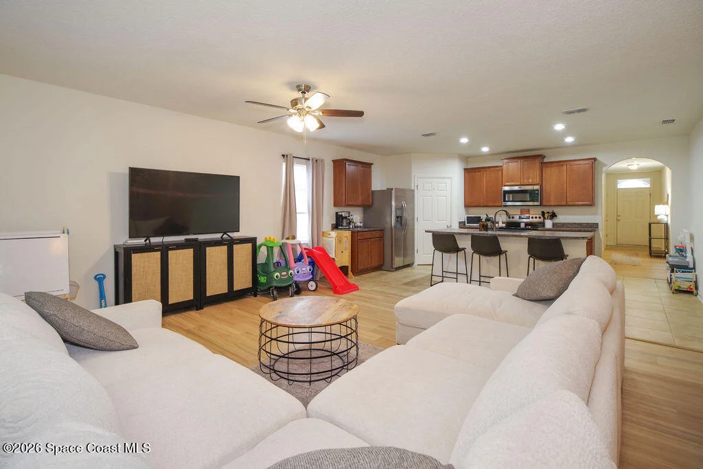 Photo of 4283 Starling Place
