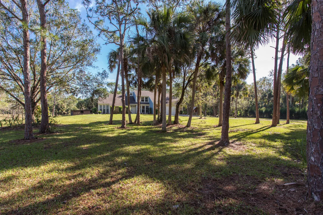 Photo of 2055 Eva Lane
