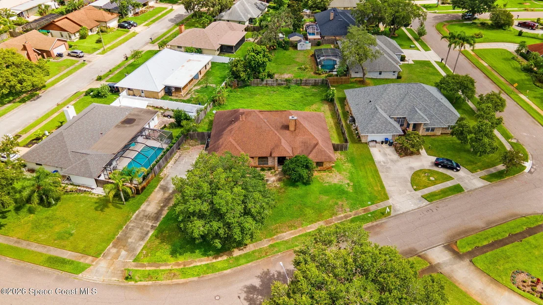 Photo of 2180 Figtree Drive