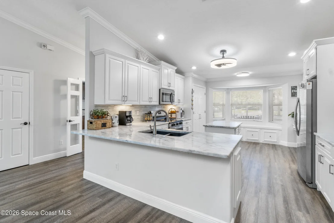 Photo of 5870 39th Lane