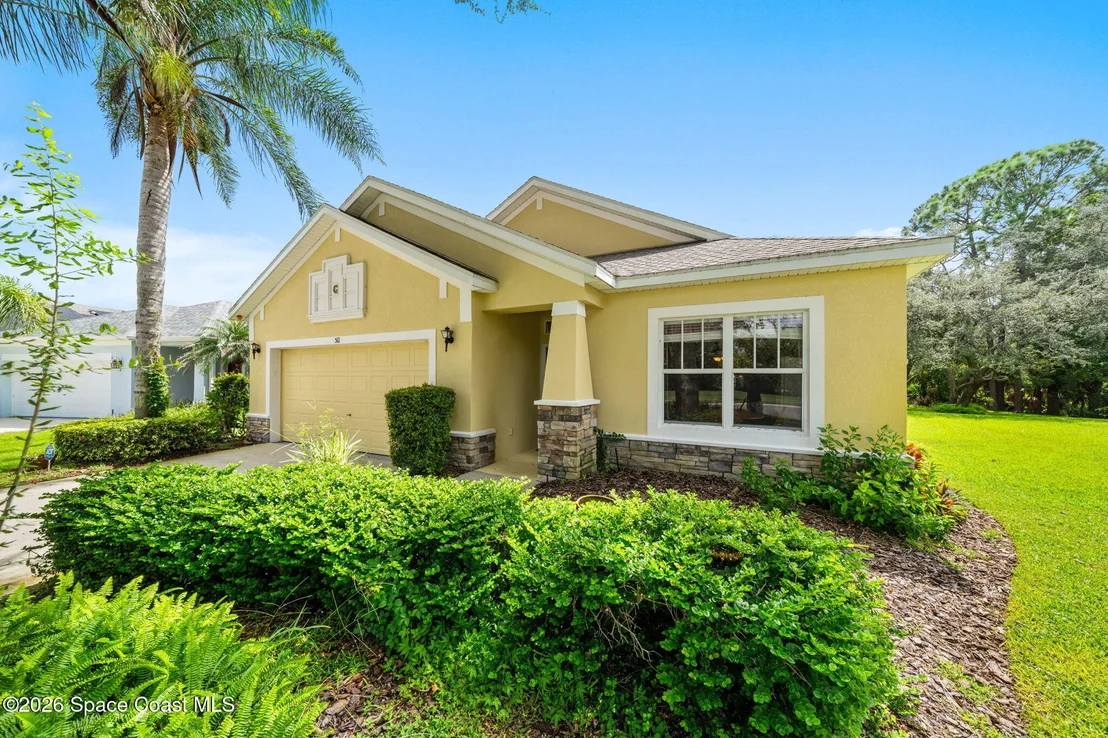 Photo of 511 Waterside Circle
