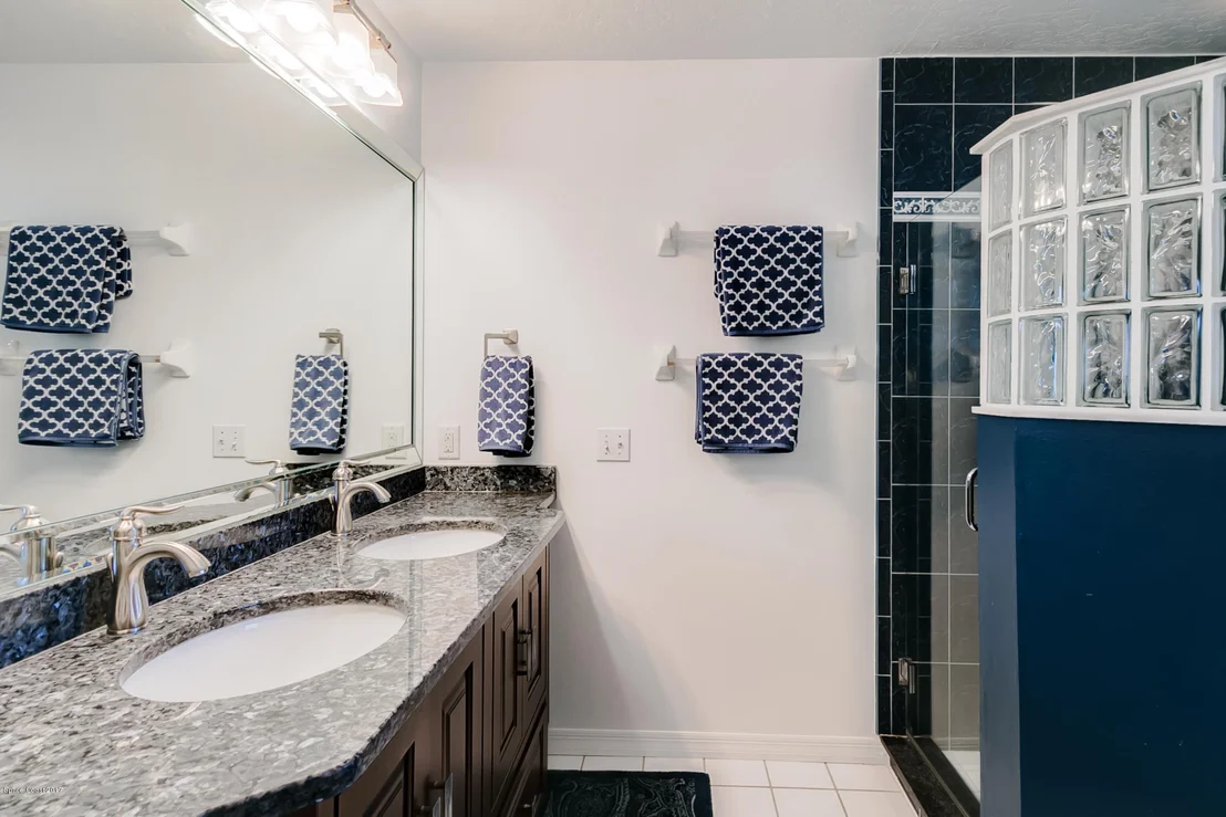 Photo of 485 Cardinal Drive