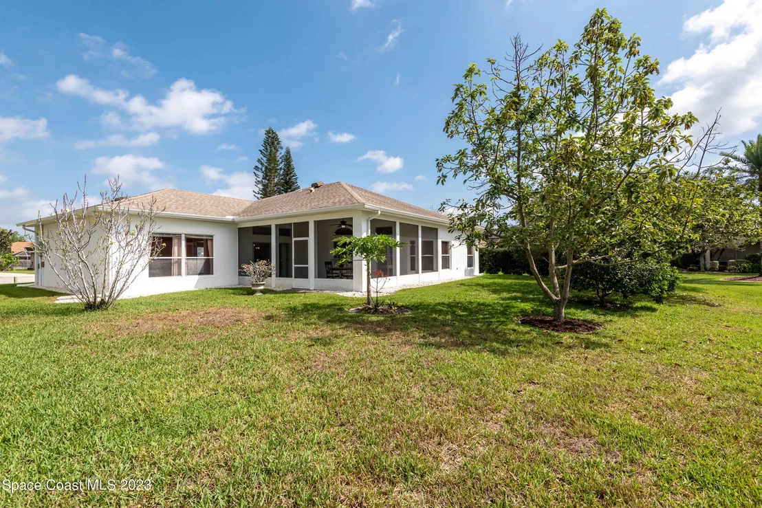 Photo of 899 Cumberland Place