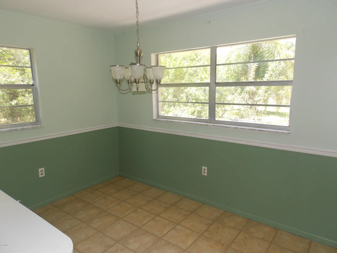 Photo of 4560 Rector Road