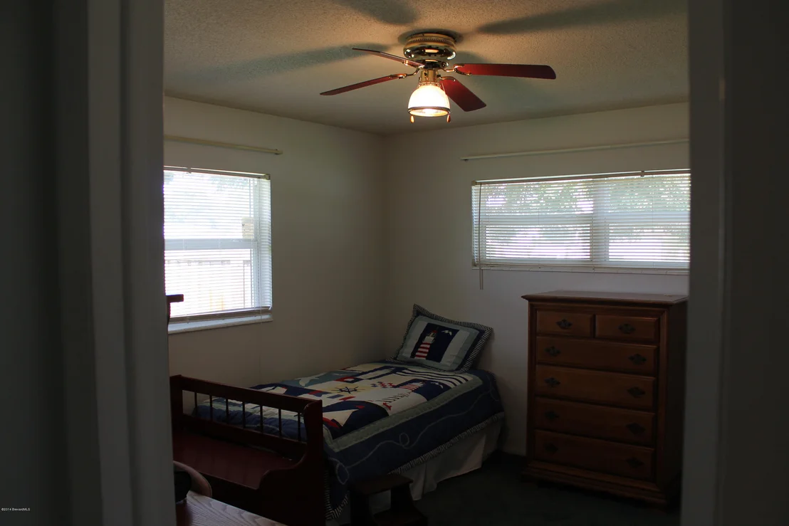 Photo of 896 Jefferson Road