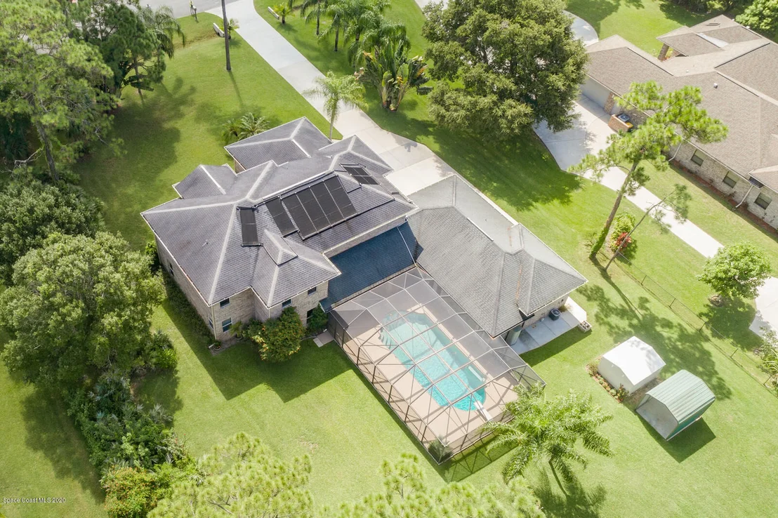 Photo of 2240 Pine Meadow Avenue