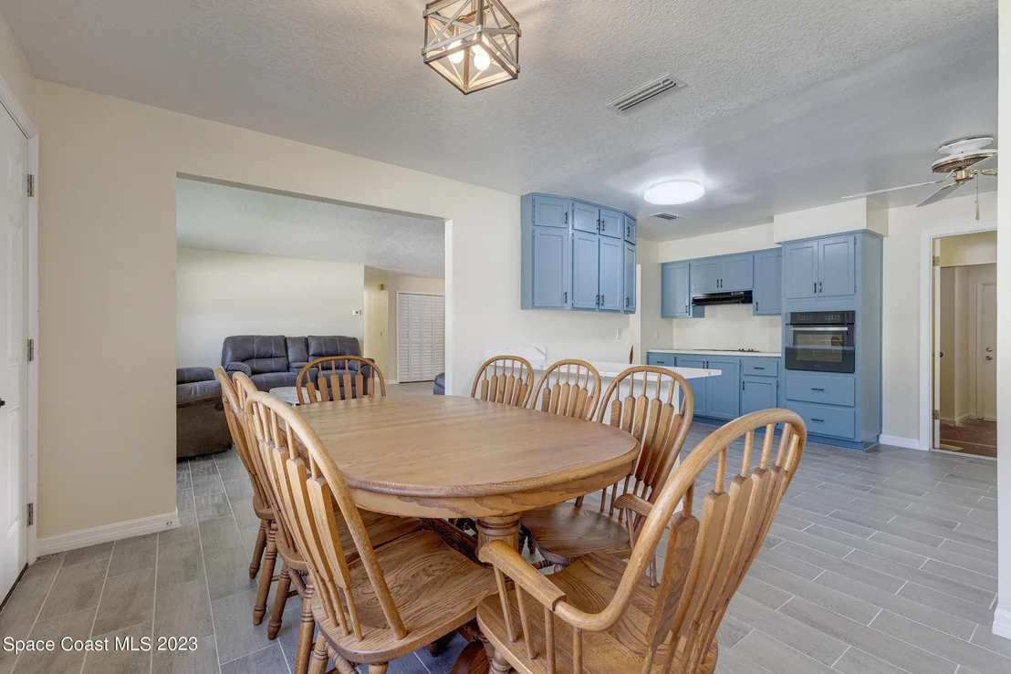 Photo of 1447 Floyd Drive