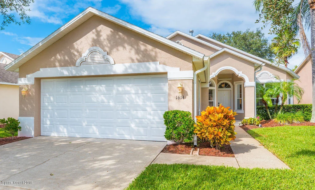 Photo of 1614 Ficus Point Drive