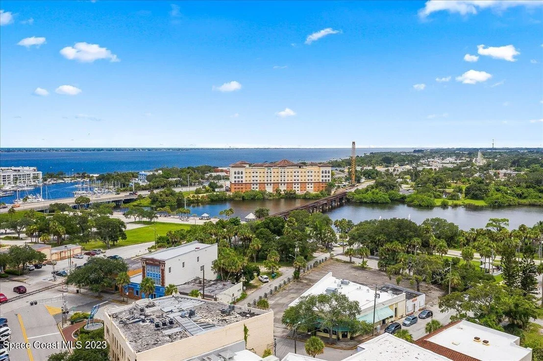 Photo of 1616 Vista Lake Circle