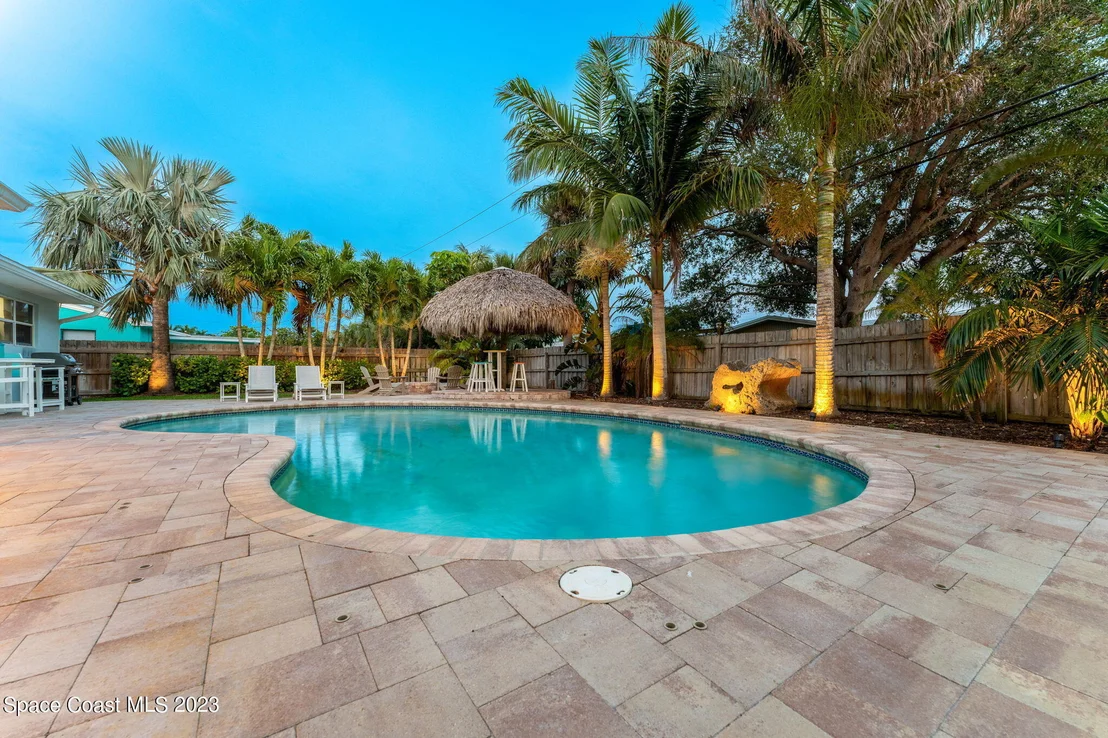 Photo of 425 Cinnamon Drive