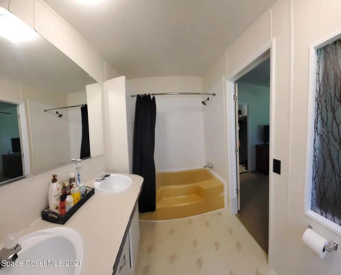 Photo of 6995 Evergreen Drive