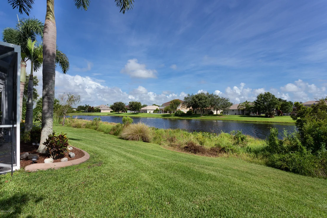Photo of 1987 Auburn Lakes Drive