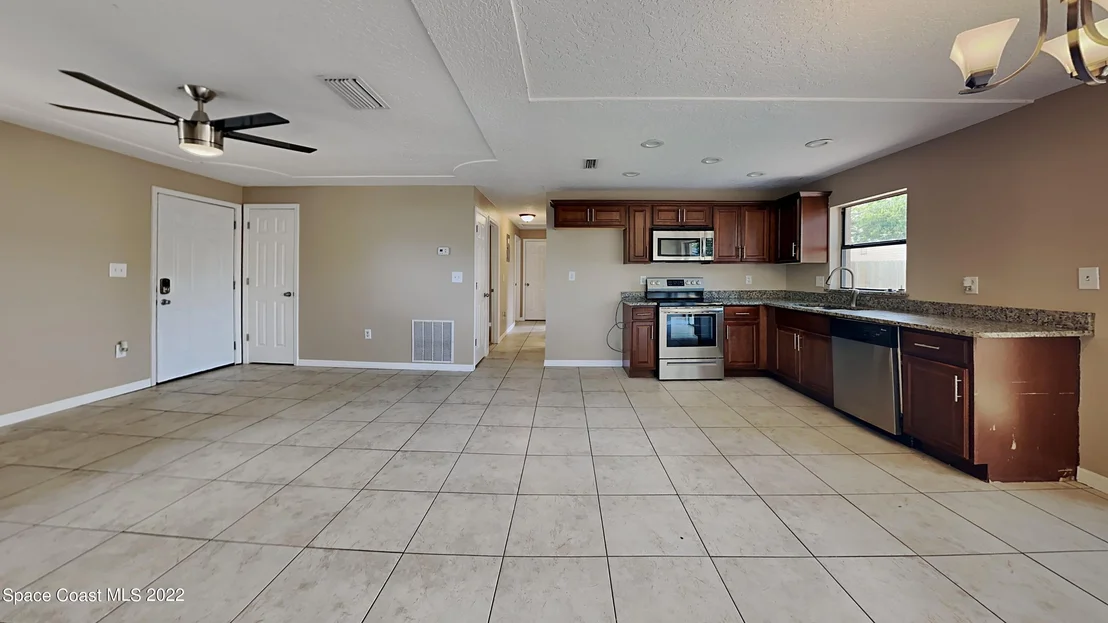 Photo of 2508 Hathaway Drive