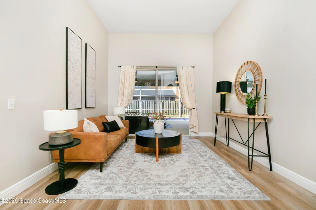 Photo of 470 Stonehenge Circle
