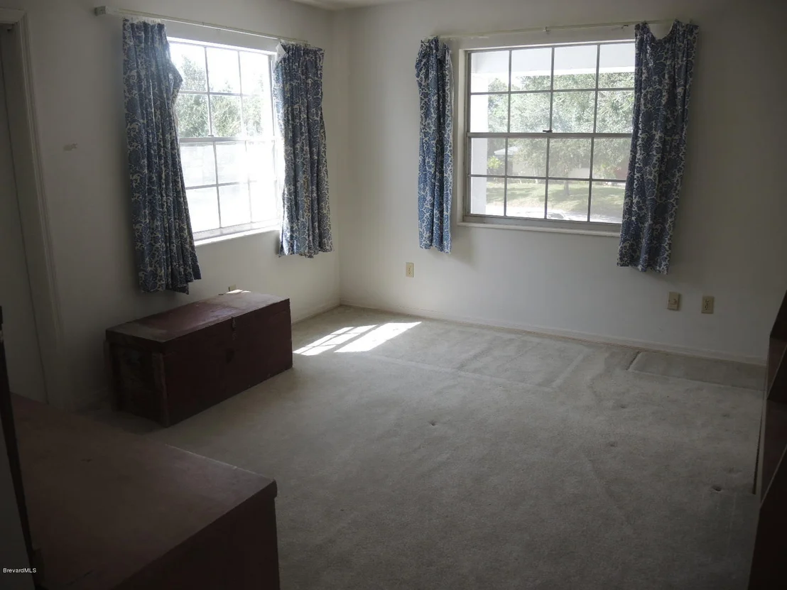 Photo of 6 Shore View Circle