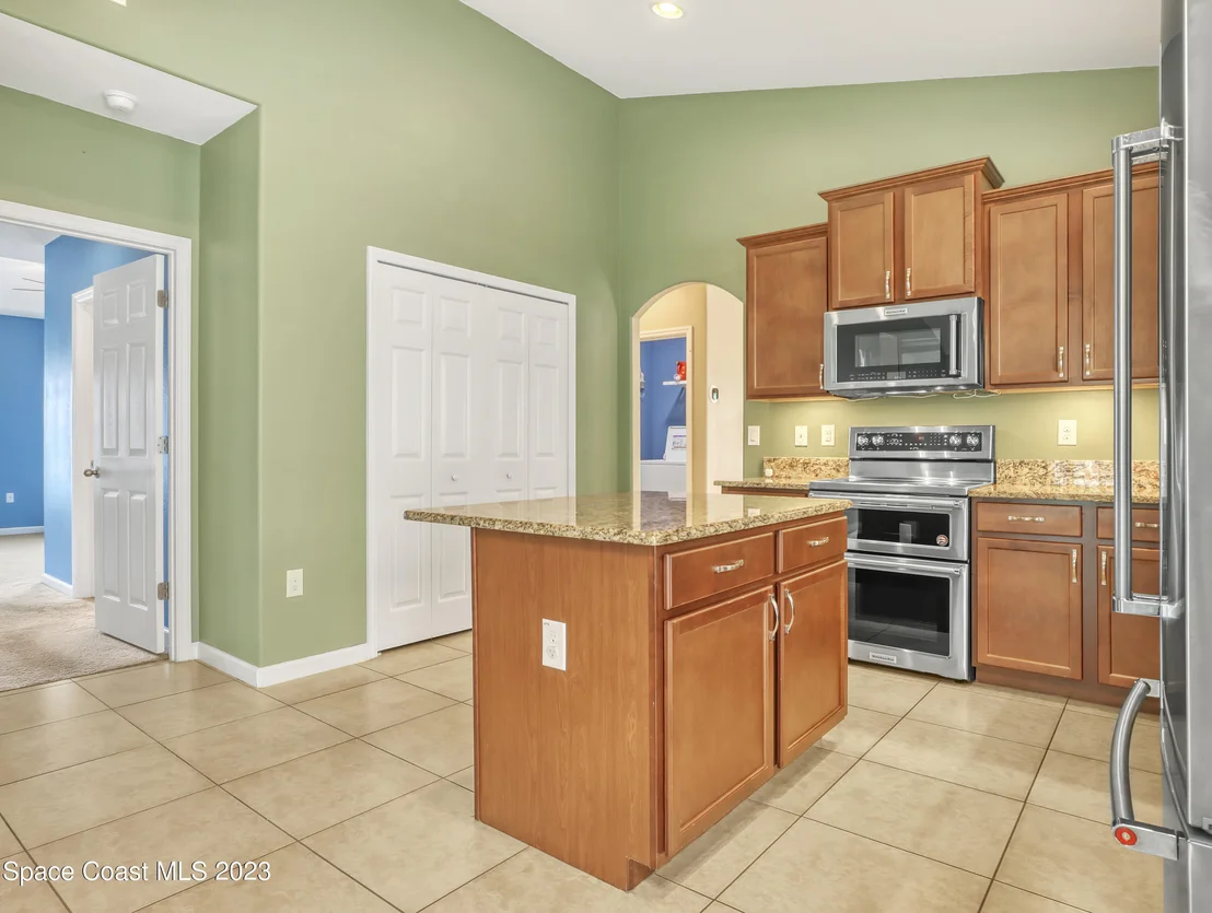Photo of 1645 Litchfield Drive