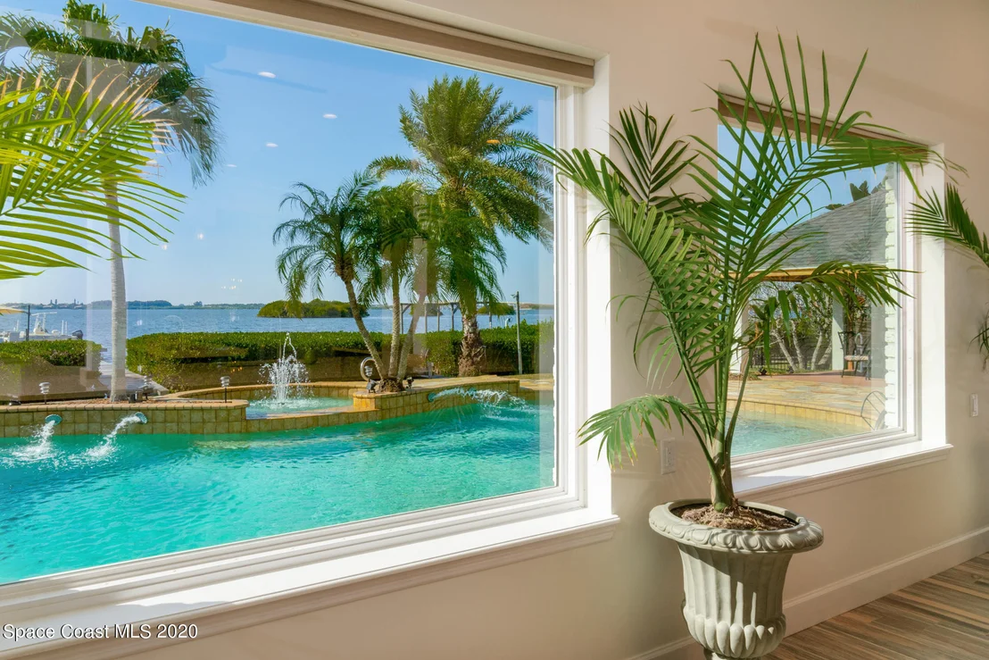 Photo of 466 Lanternback Island Drive