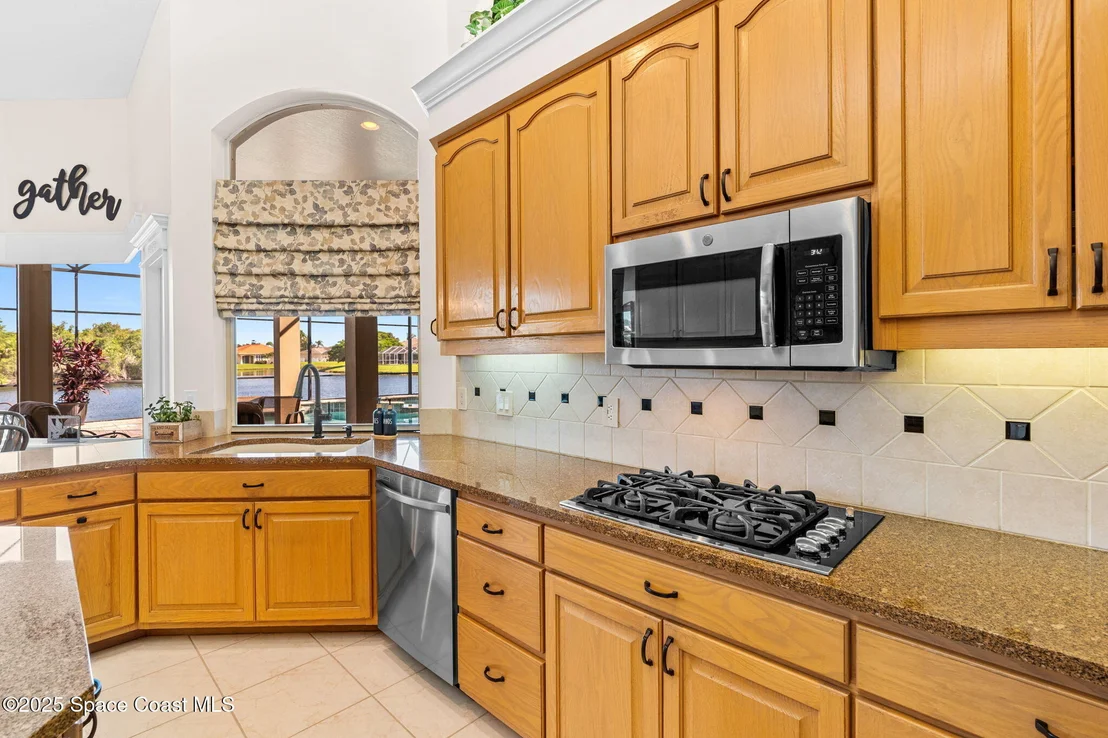 Photo of 921 Wildwood Drive