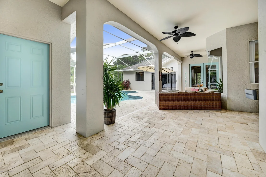 Photo of 602 Gina Lane