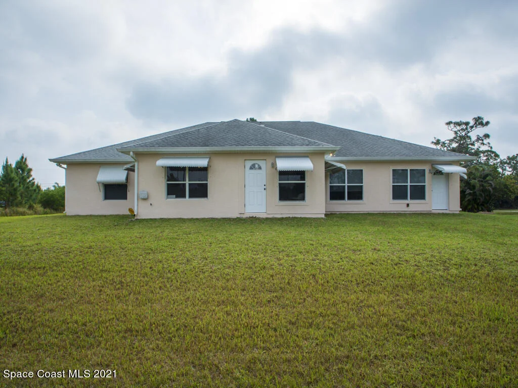 Photo of 2770 Weber Road