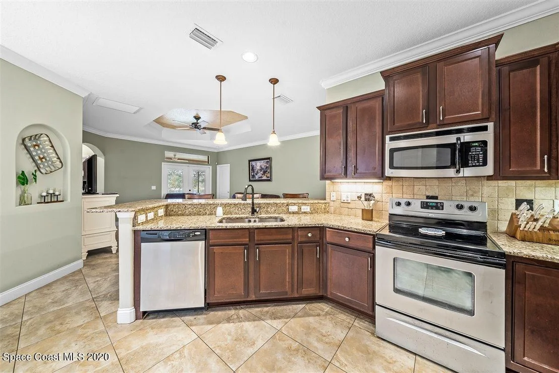 Photo of 1429 Corbett Lane