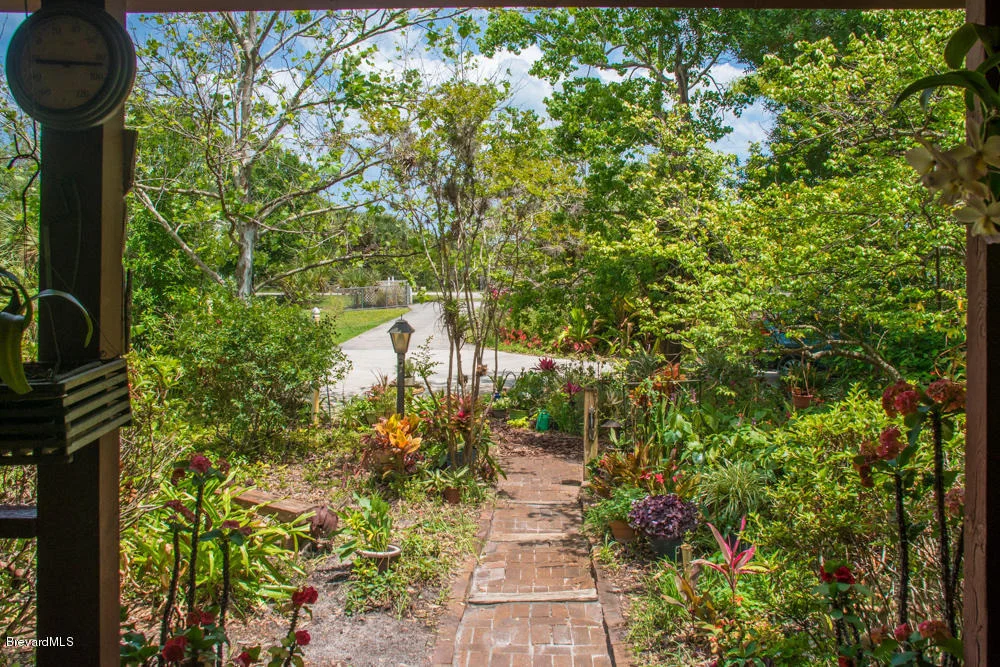 Photo of 3230 Leghorn Road