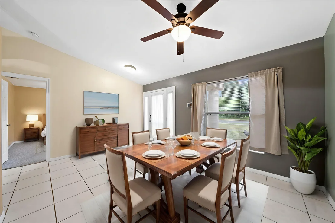 Photo of 545 Arabella Lane