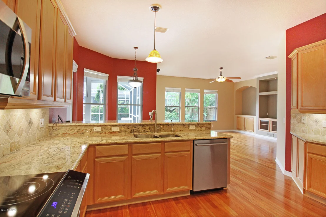 Photo of 5675 Sheffield Place