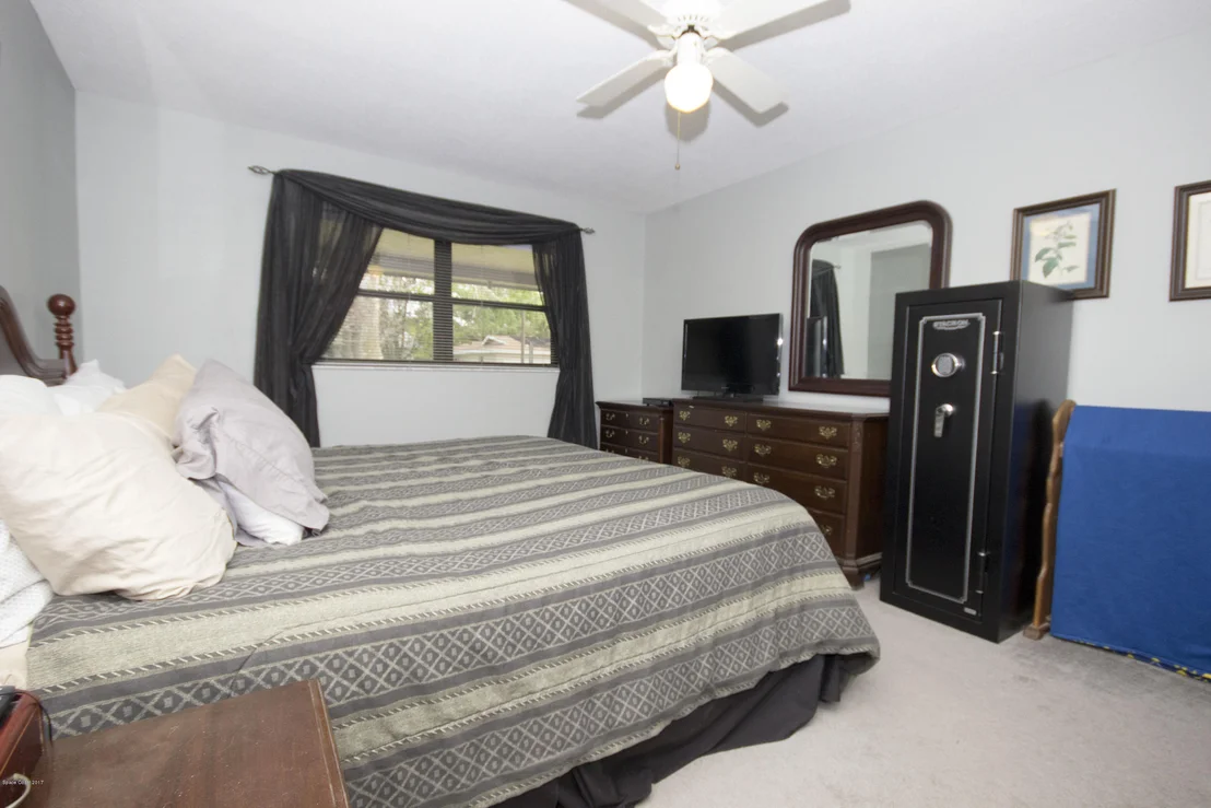 Photo of 863 Westport Drive