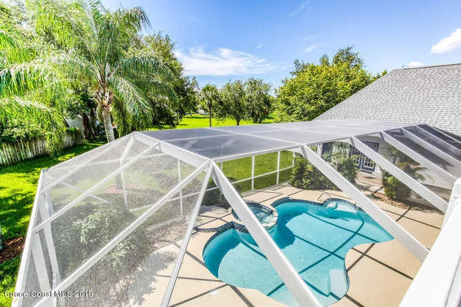 Photo of 2241 Royal Oaks Drive