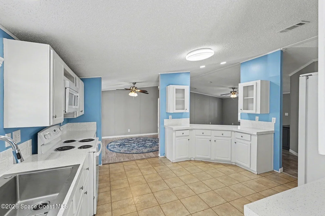 Photo of 926 Laurel Circle
