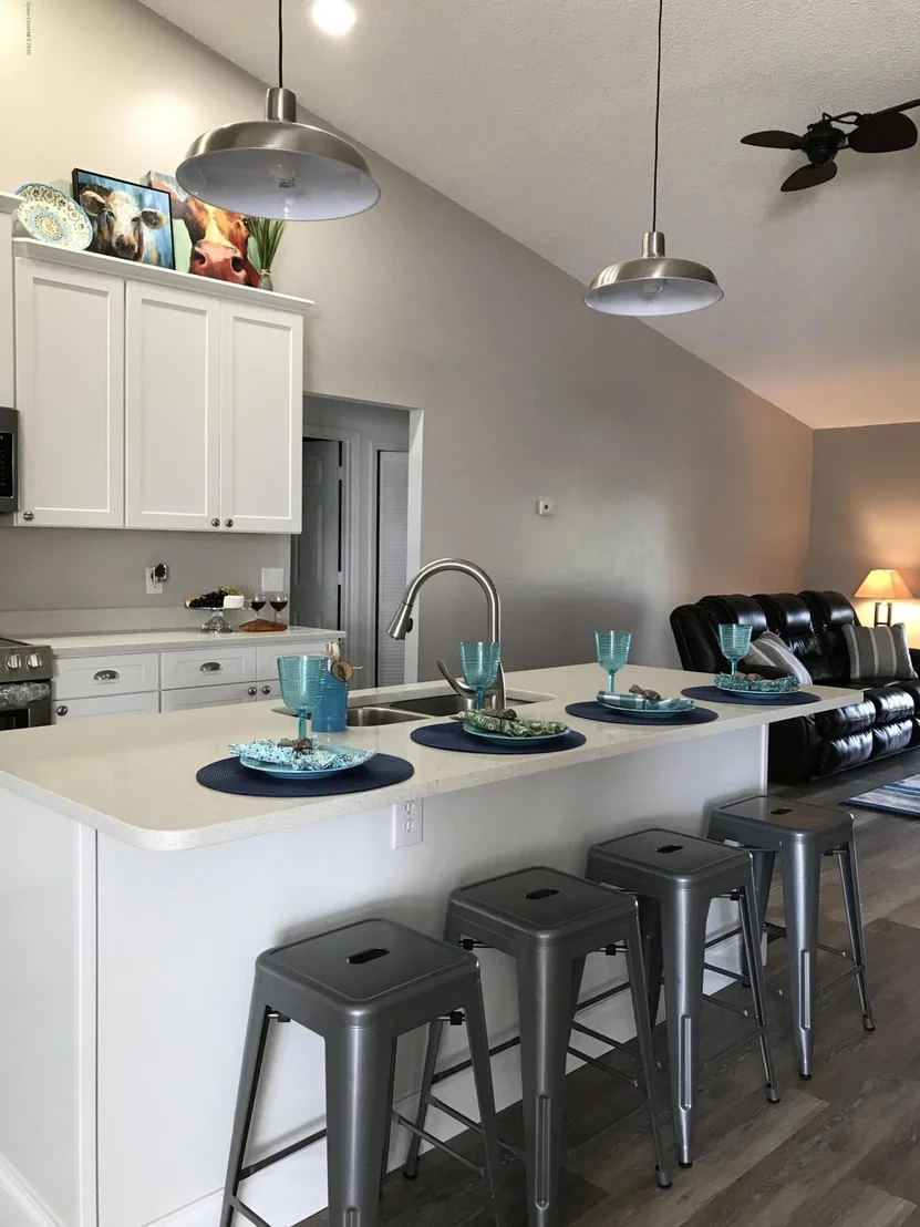 Photo of 130 Palm Circle