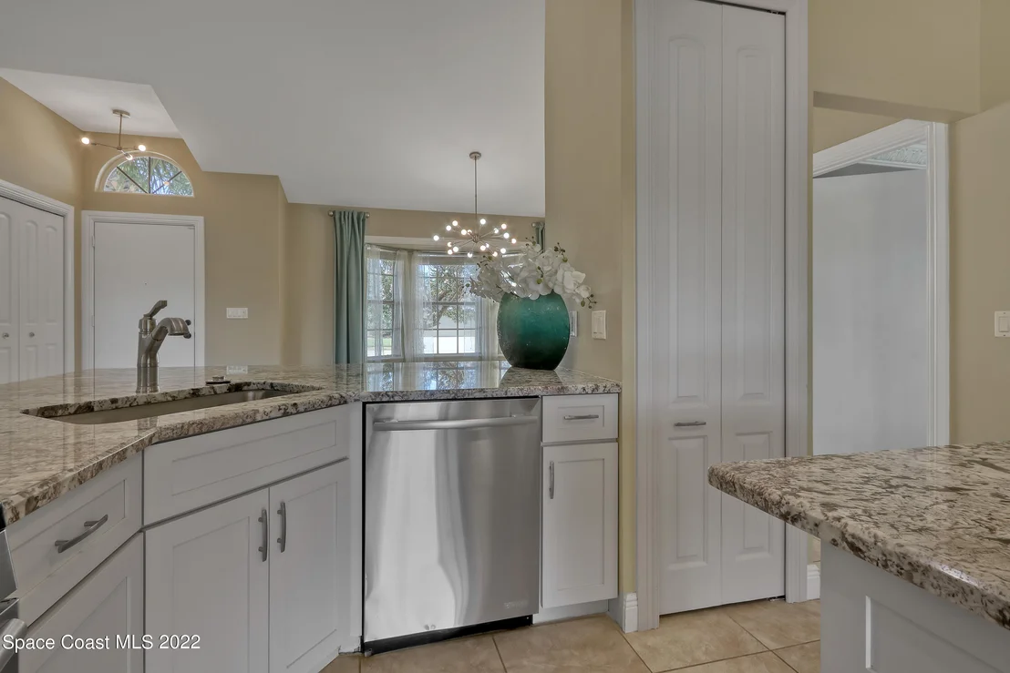 Photo of 4361 Silver Lake Drive