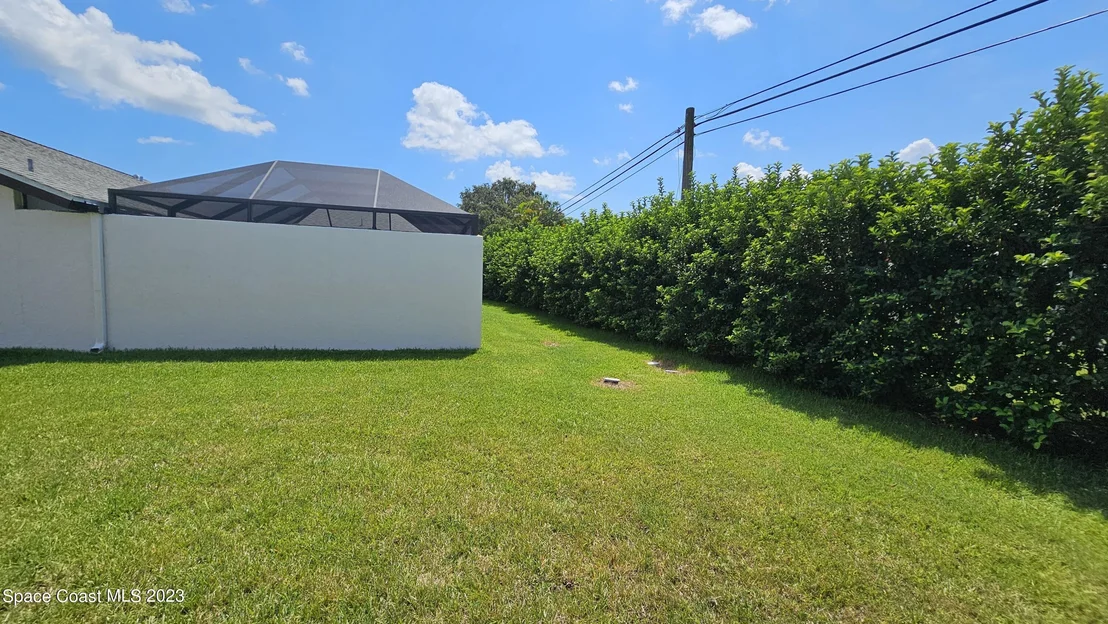 Photo of 329 Pine Ridge Lane