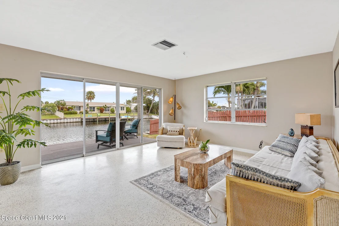 Photo of 485 Penguin Drive