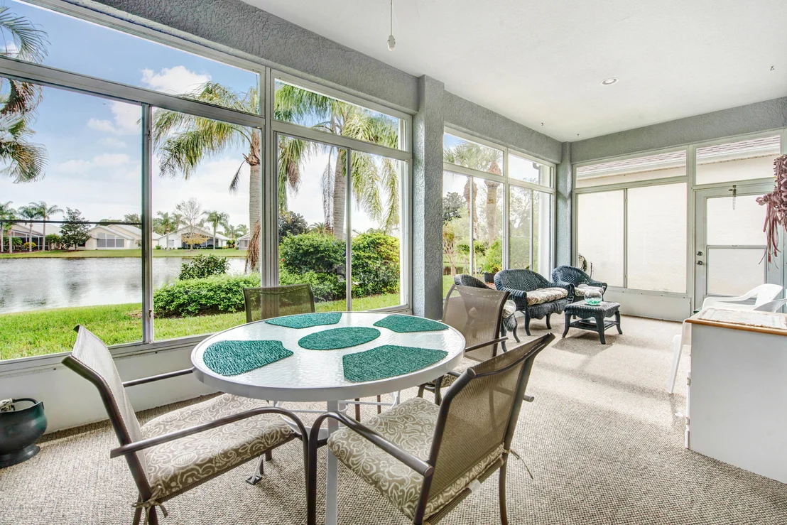 Photo of 2573 Addington Circle