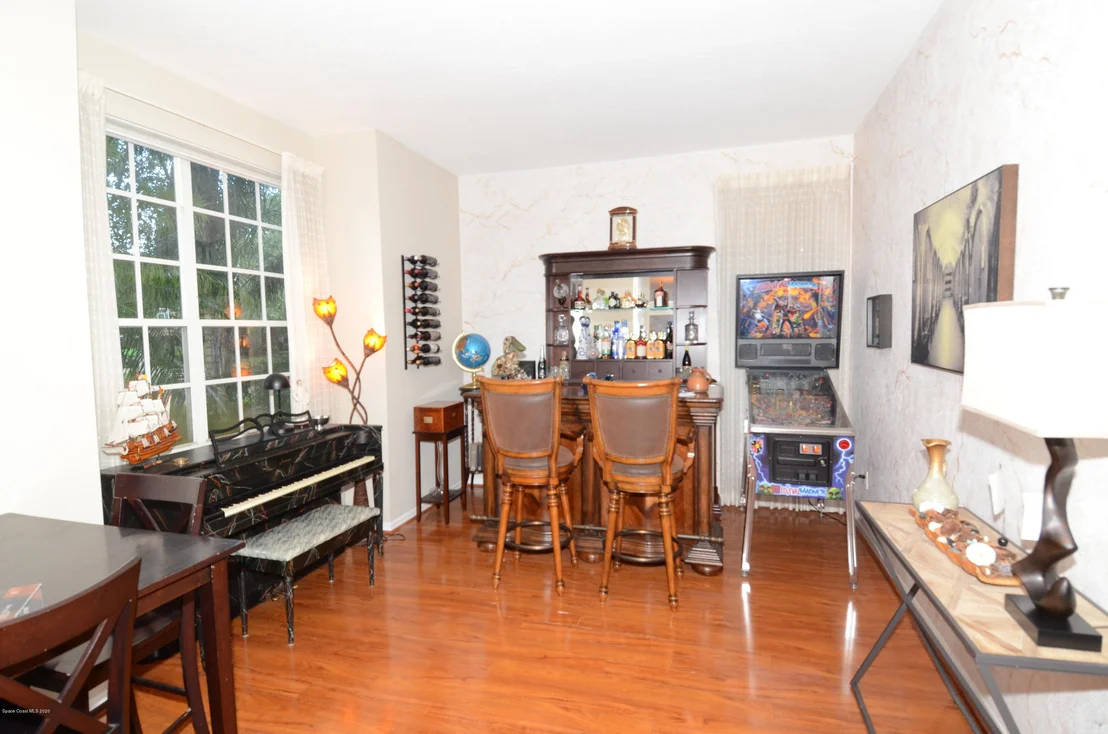 Photo of 2667 Lowell Circle