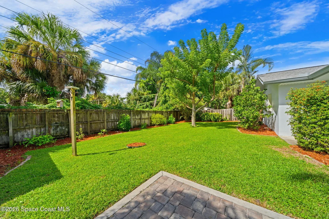 Photo of 309 Amherst Avenue