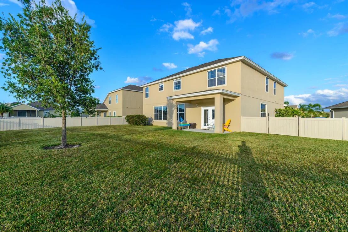 Photo of 212 Abernathy Circle SE