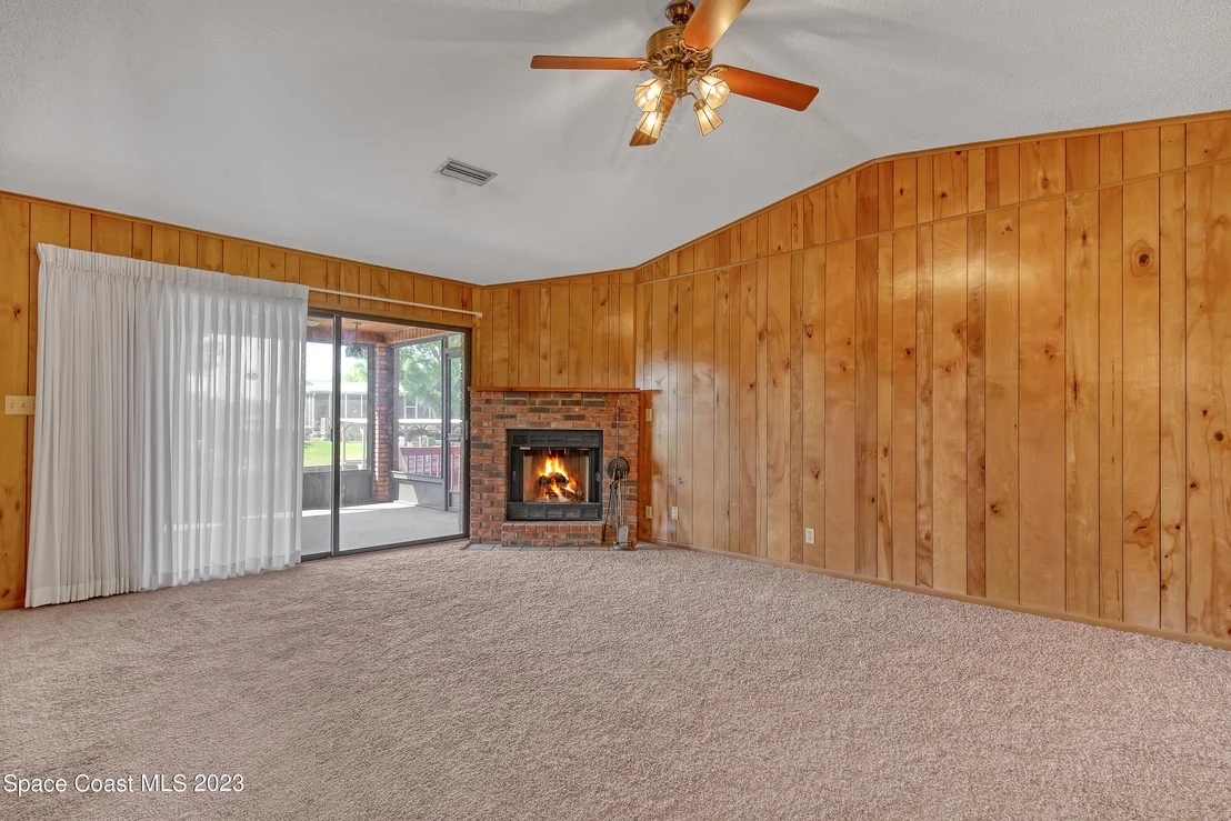 Photo of 2638 SE 32nd Street